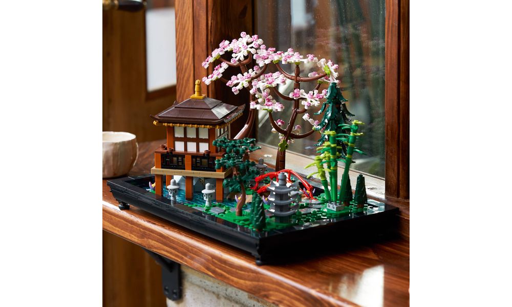 Jardim Tranquilo 10315 LEGO® Icons | Loja oficial LEGO® BR