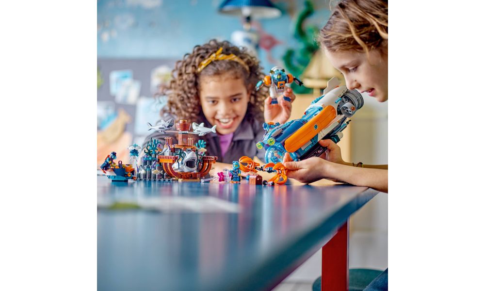 Submarino Explorador de Águas Profundas 60379 LEGO® City | Loja