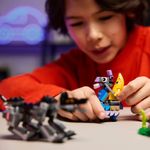 77075-LEGO-Fortnite-Acampamento-Peely-Sparkplug--3-